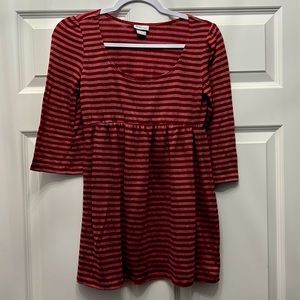 Mimi maternity size medium red striped shirt